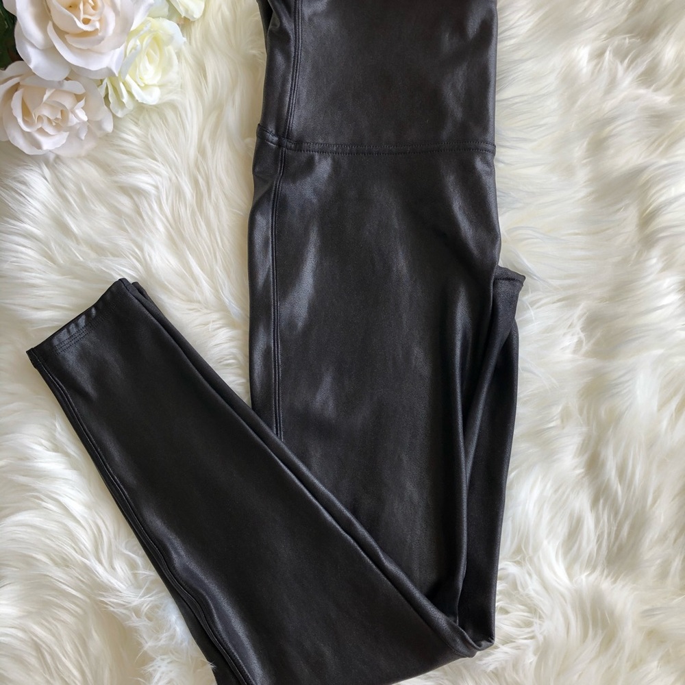 "Spanx Faux Leather Leggings Size XL- Black.